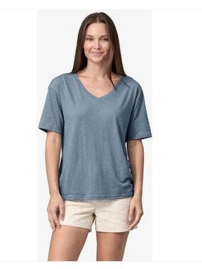 Patagonia Women's Mainstay Top in Slate Blue